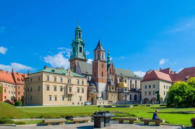 Krakowska starówka dobra na spacer, czyli jak najlepiej zwiedzać stolicę Małopolski?